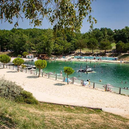 Terres De France - Les Hameaux Des Lacs Monclar-de-Quercy Екстериор снимка