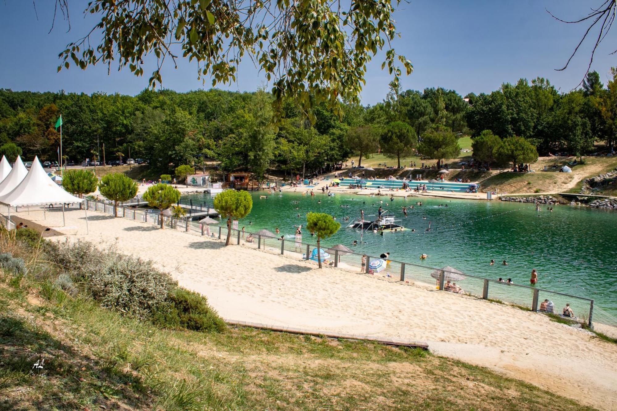 Terres De France - Les Hameaux Des Lacs Monclar-de-Quercy Екстериор снимка