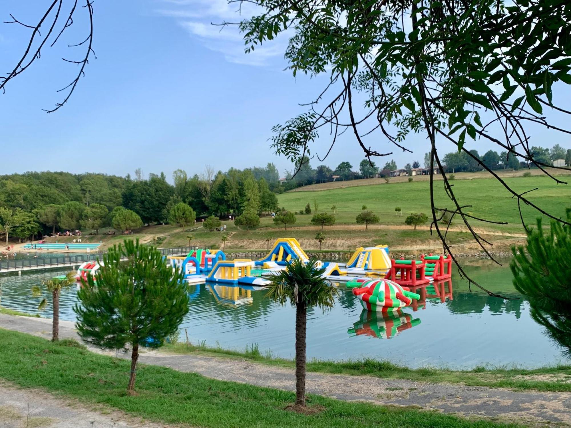 Terres De France - Les Hameaux Des Lacs Monclar-de-Quercy Екстериор снимка