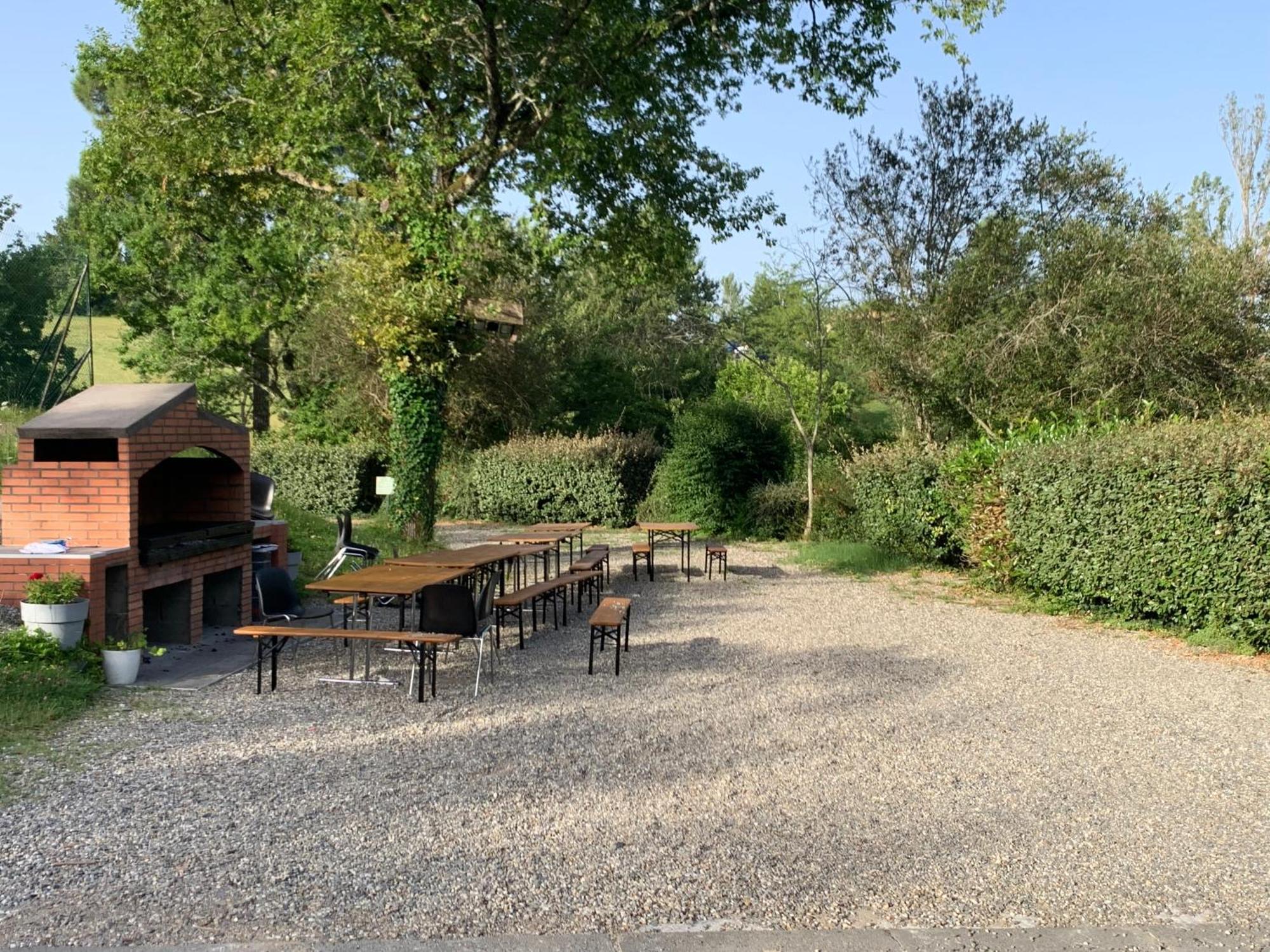 Terres De France - Les Hameaux Des Lacs Monclar-de-Quercy Екстериор снимка